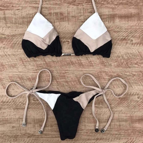 Biquíni Asa delta cortininha preto cinza e branco Brigitti